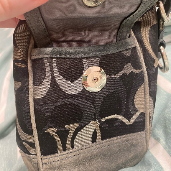 FINAL PRICE 💚Coach Chelsea Optic Signature Large Hobo Shoulder Bag Black/Grey - Picture 4 of 11